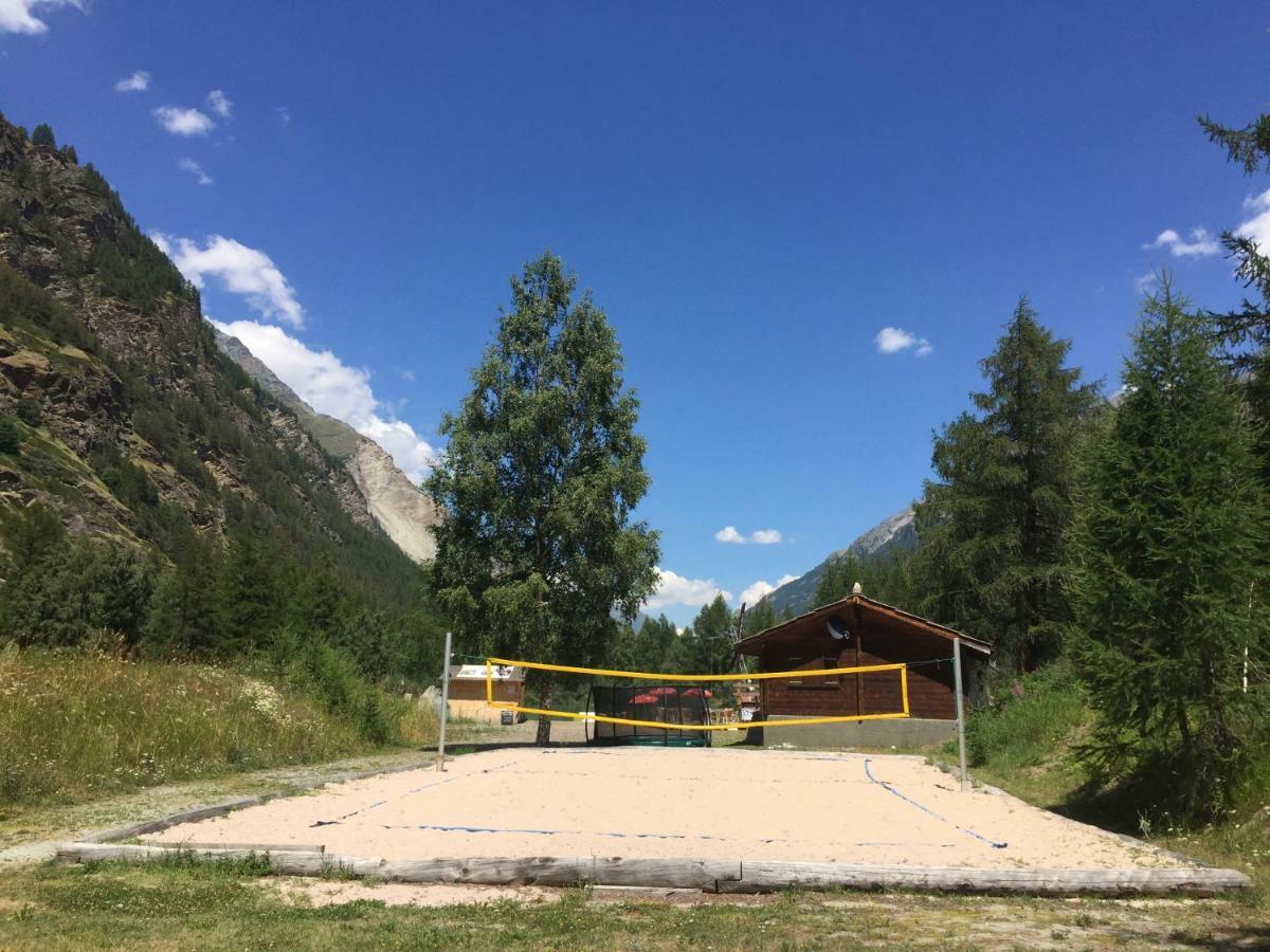 Aparthotel Monte Rosa D 412 Täsch Esterno foto
