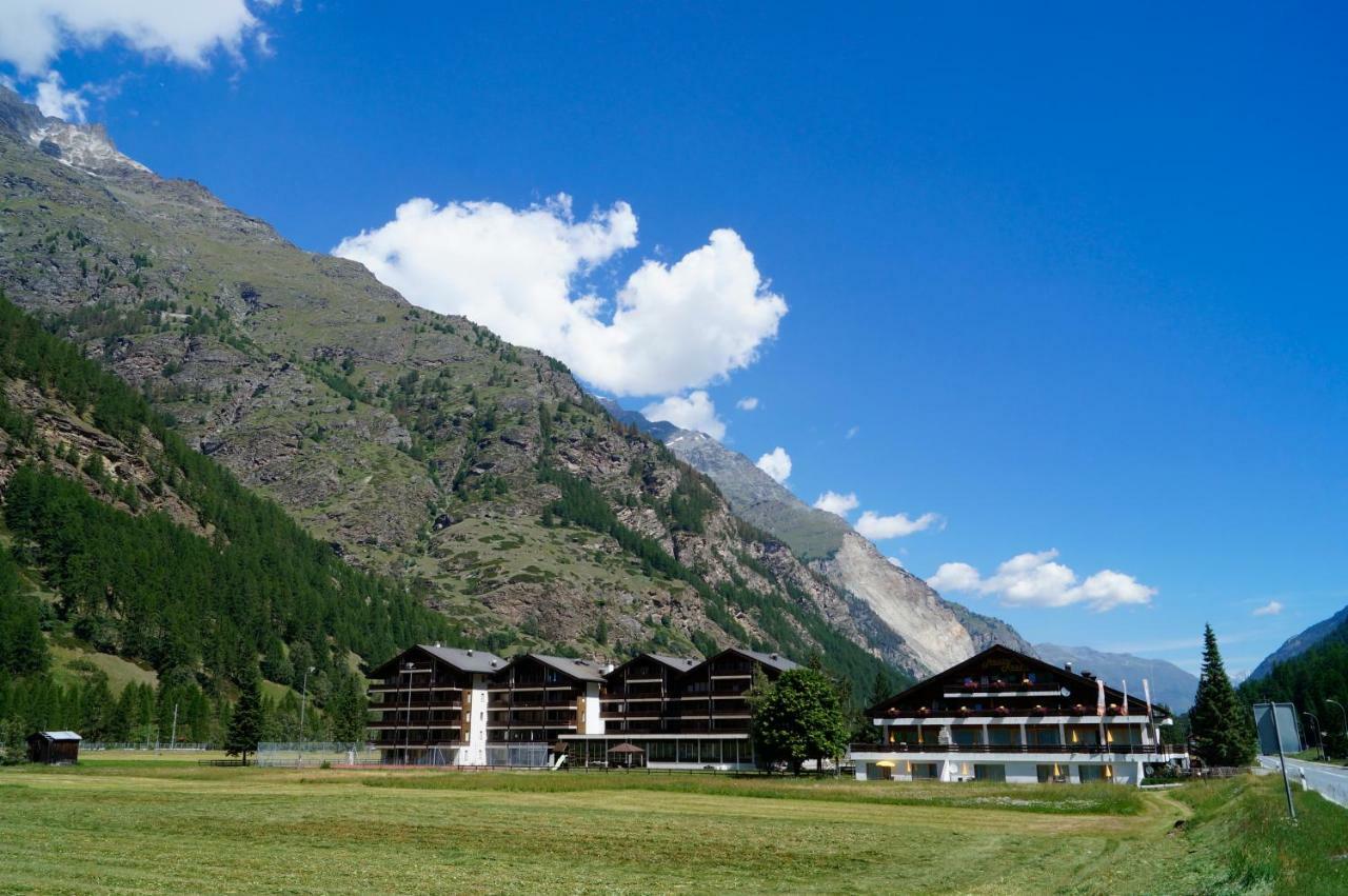 Aparthotel Monte Rosa D 412 Täsch Esterno foto