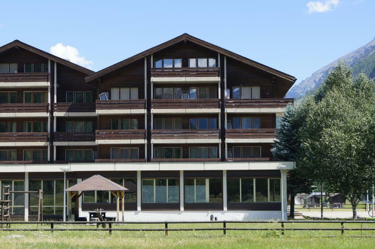 Aparthotel Monte Rosa D 412 Täsch Esterno foto