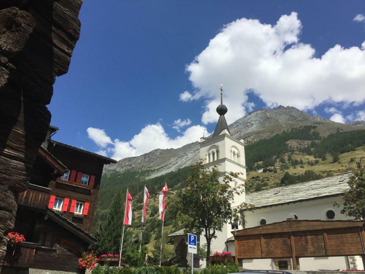 Aparthotel Monte Rosa D 412 Täsch Esterno foto